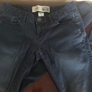 Gray converse skinny jeans sz4